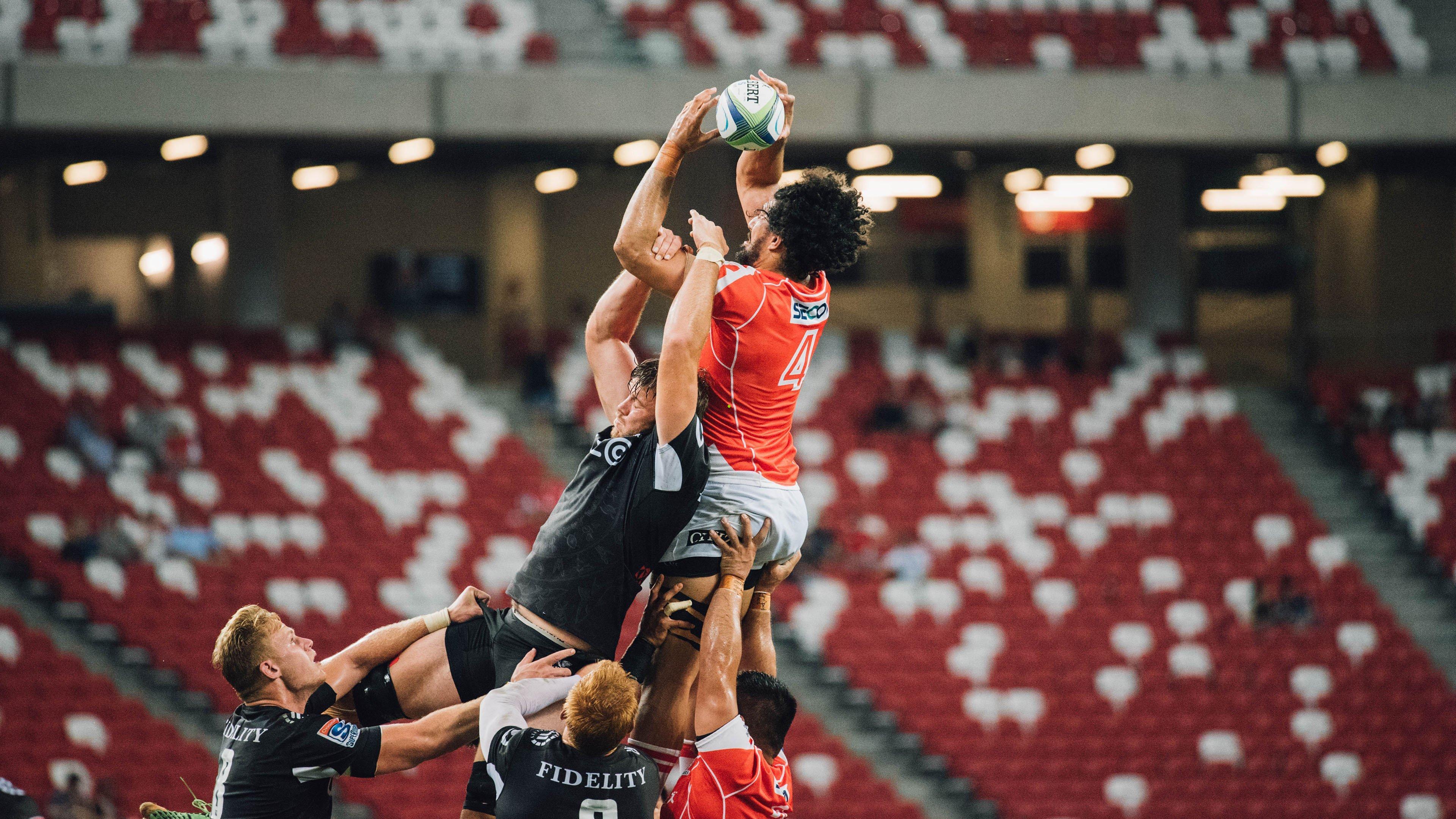马刺队记透露,NBA杯夺冠野心与文班亚马健康保护之间的微妙平衡
